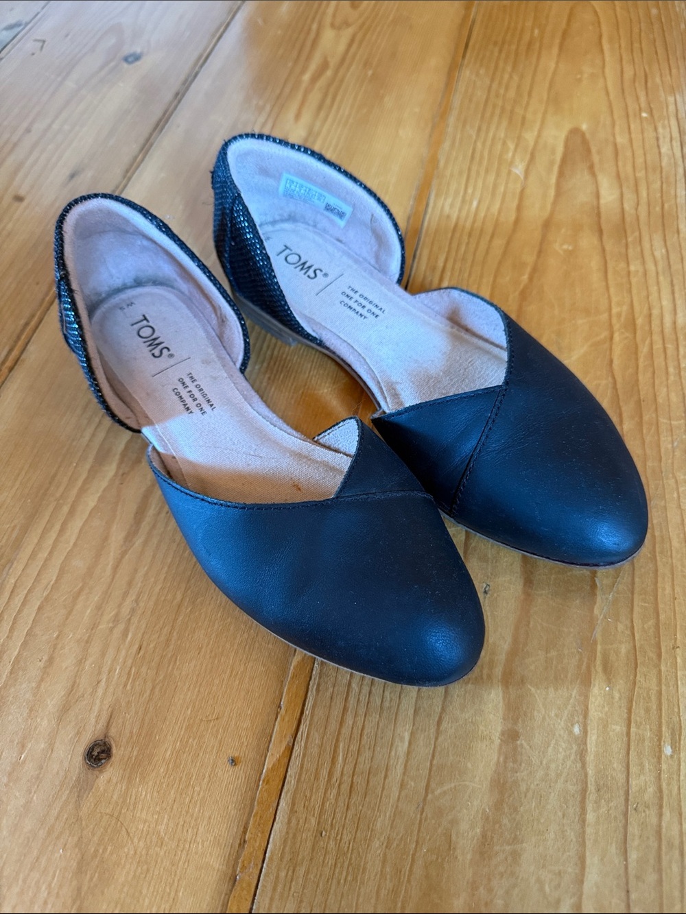 Toms Black D'Orsay Flats with Textured Heel